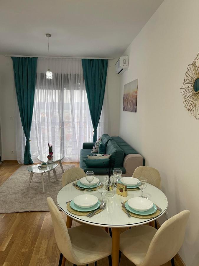 Apartman Iva 티바트 외부 사진