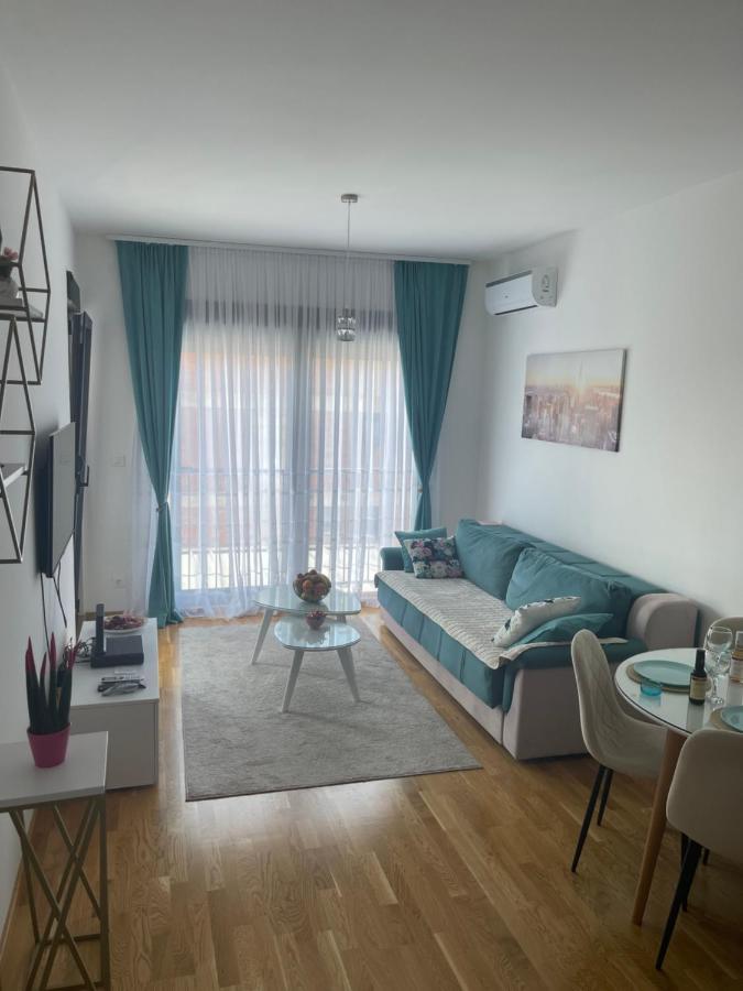 Apartman Iva 티바트 외부 사진