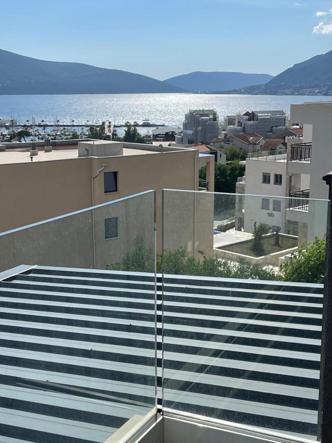 Apartman Iva 티바트 외부 사진